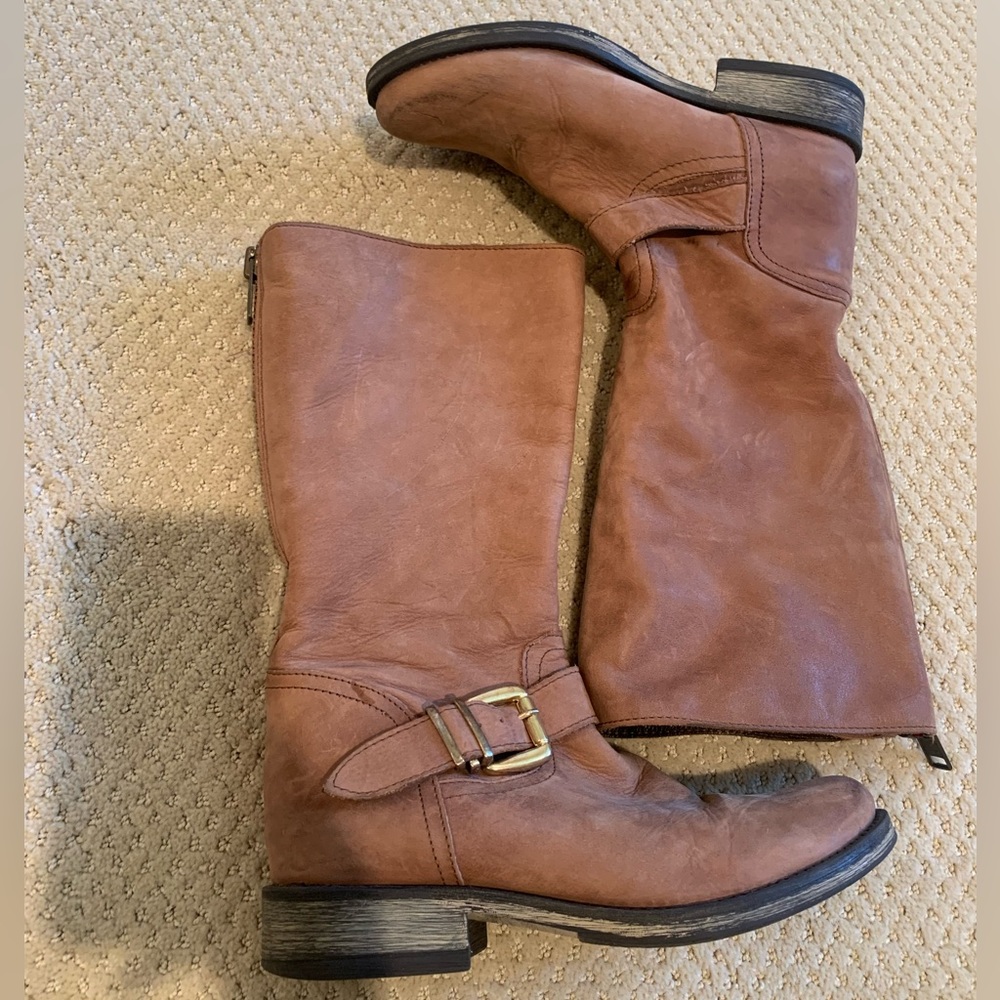 STEVE MADDEN- Brown leather boots- Size 8